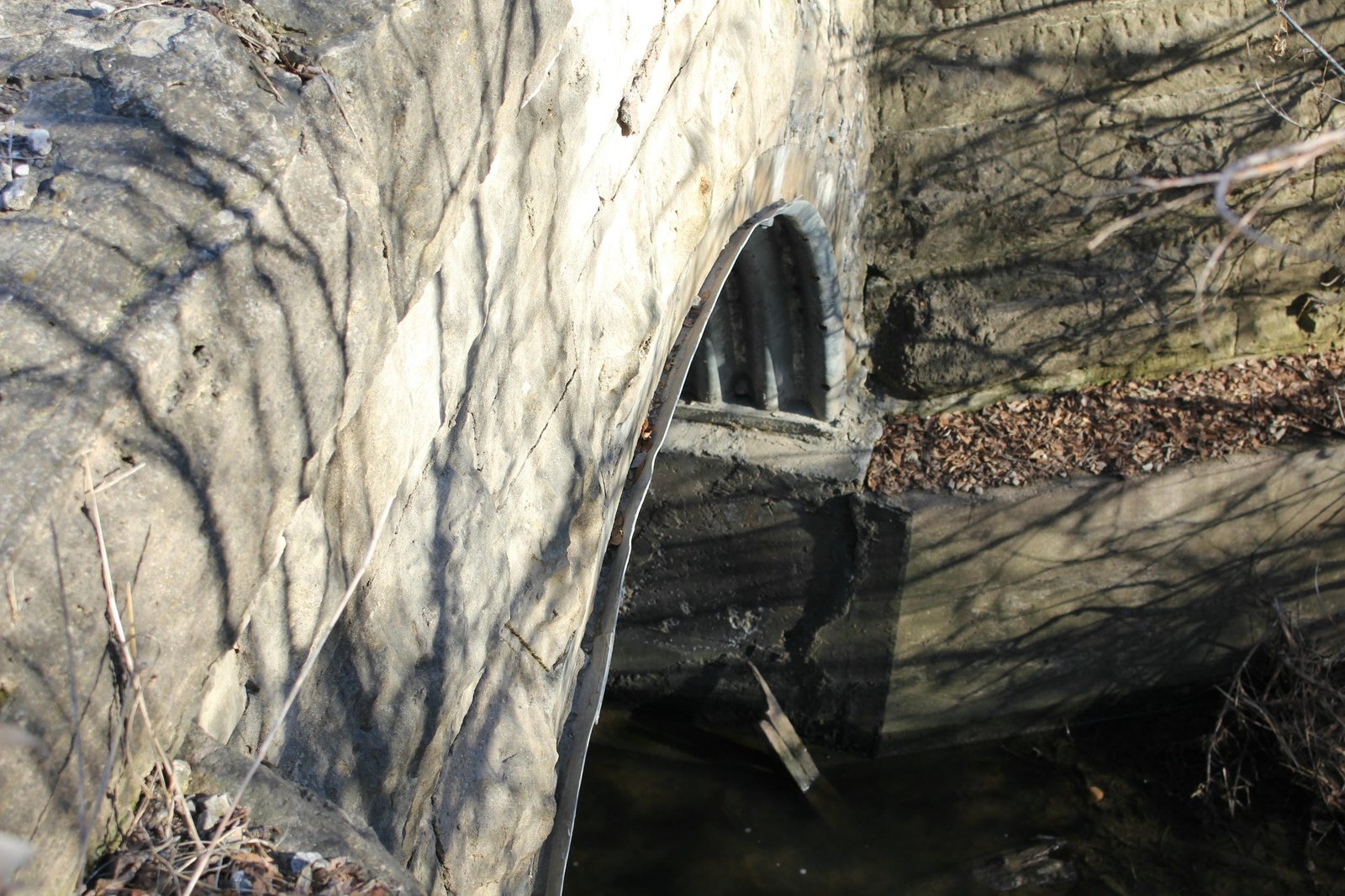 North abutment
